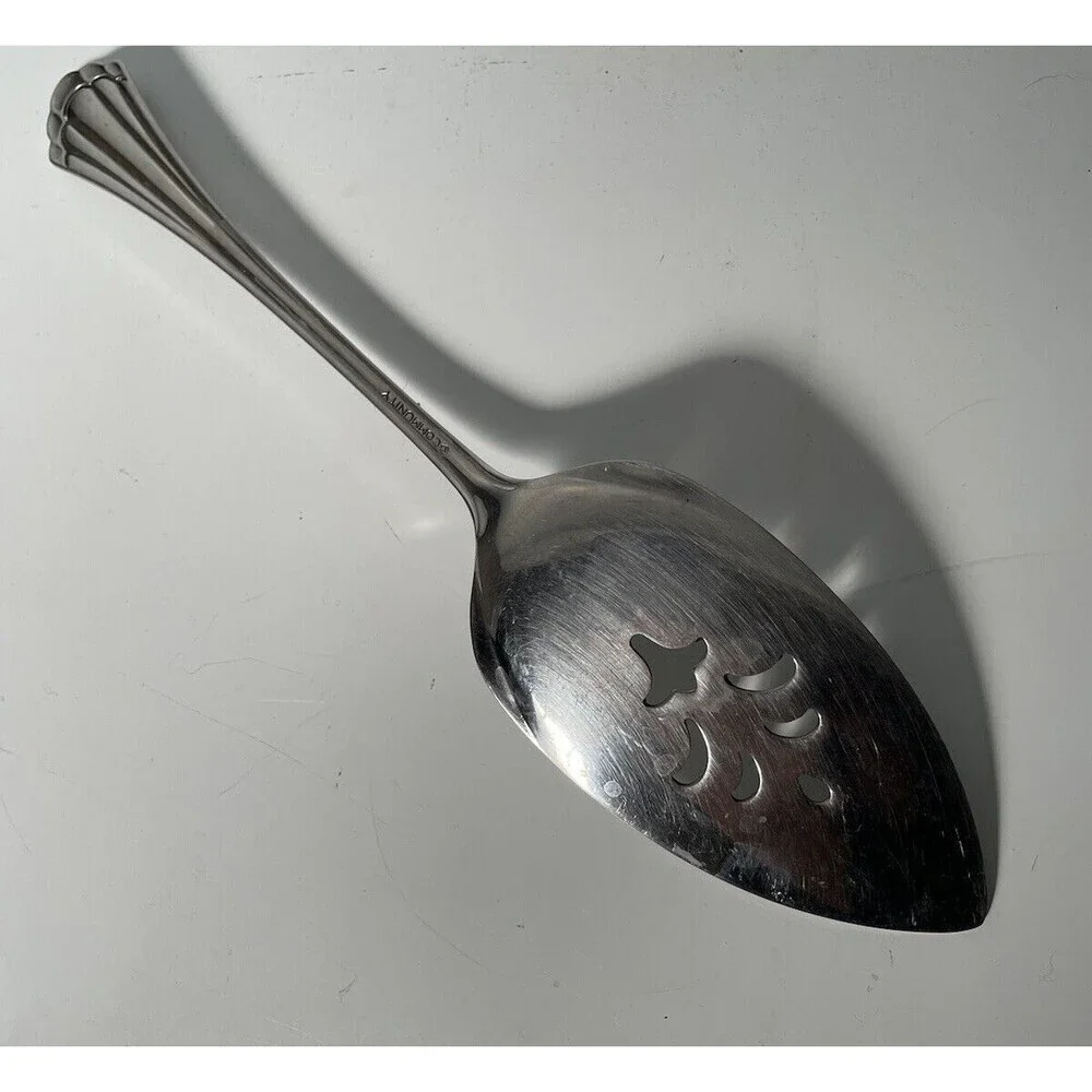 Oneida Stainless Silver Tone Marquette‎ Pierced Pie Server Vintage Cake